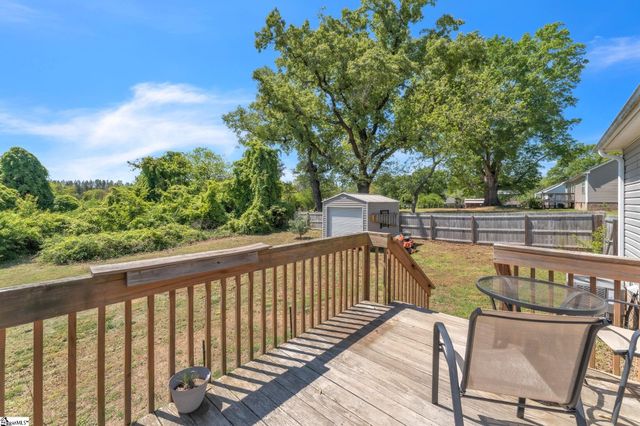 206 Destiny Drive, Gray Court, SC 29645