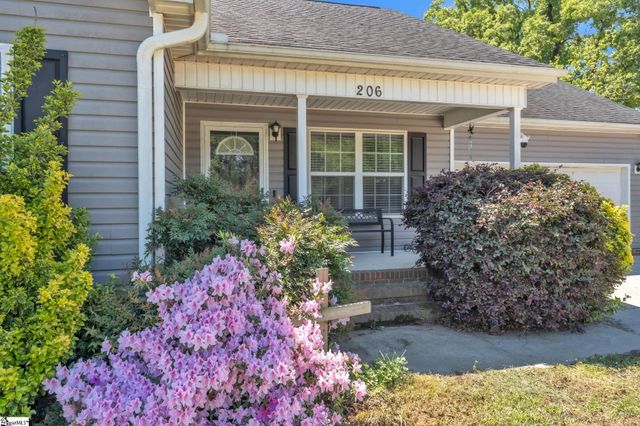 206 Destiny Drive, Gray Court, SC 29645