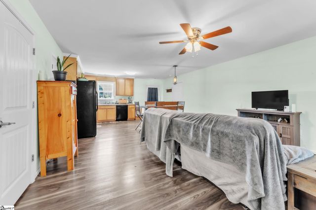 206 Destiny Drive, Gray Court, SC 29645