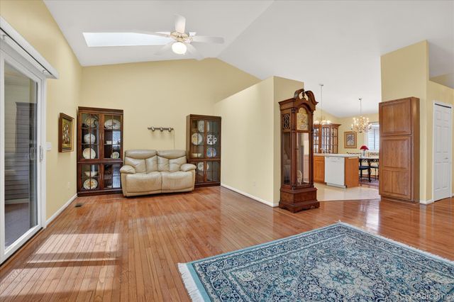 174 Addison Circle 19, Fowlerville Village, MI 48836