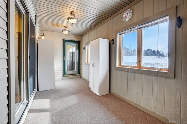 174 Addison Circle 19, Fowlerville Village, MI 48836