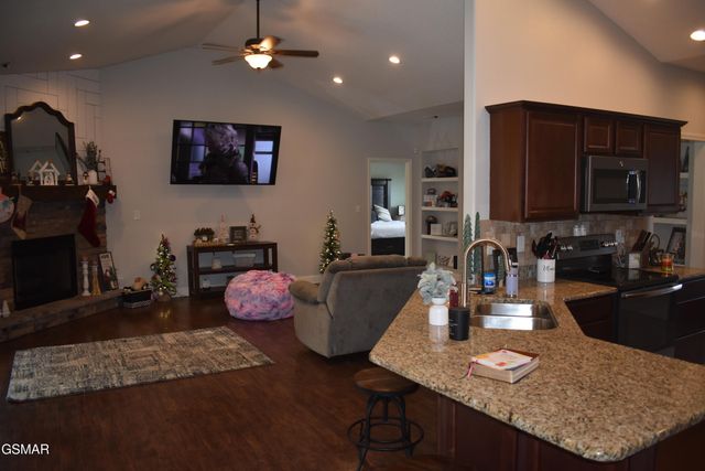 1831 Sierra Lane, Sevierville, TN 37862