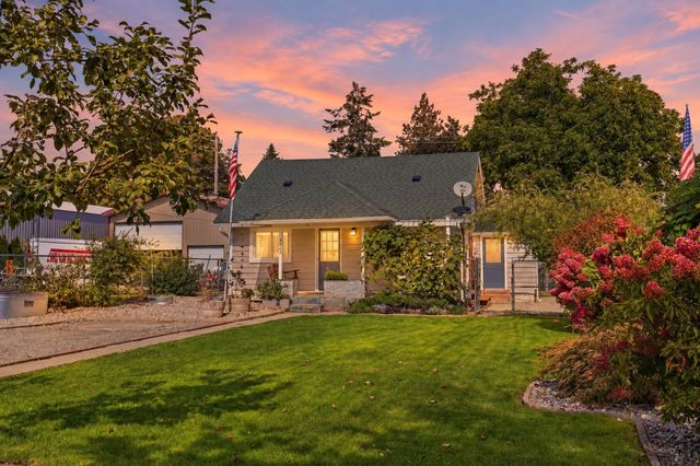 3423 E 30th Ave, Spokane, WA 99223 property photo