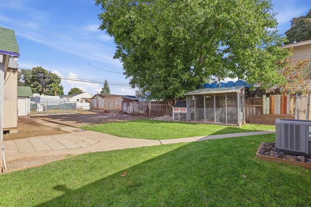 3423 E 30th Ave, Spokane, WA 99223