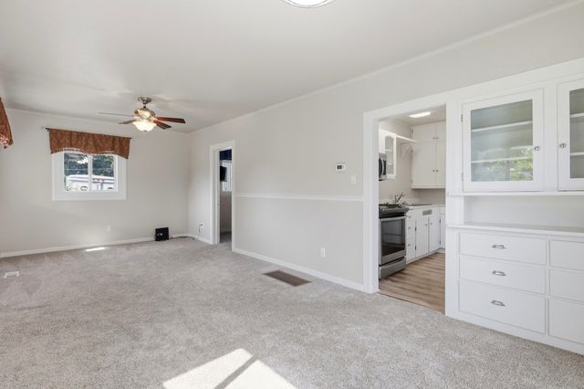 3423 E 30th Ave, Spokane, WA 99223