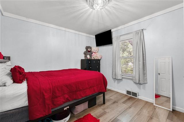 4332 Oakland Avenue, Kansas City, KS 66102