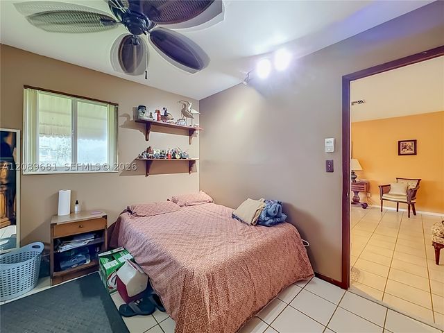 4220 NE 4th Ter, Deerfield Beach, FL 33064