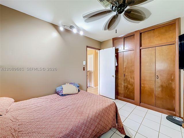 4220 NE 4th Ter, Deerfield Beach, FL 33064