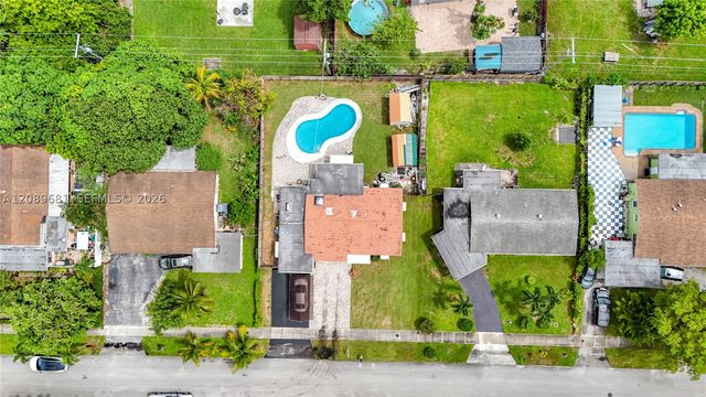 4220 NE 4th Ter, Deerfield Beach, FL 33064