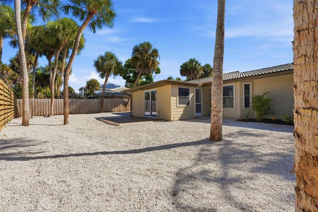 782 BIRDSONG LANE, Sarasota, FL 34242