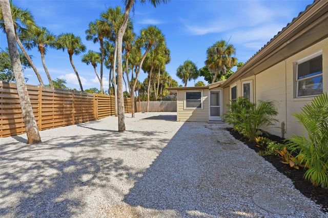 782 BIRDSONG LANE, Sarasota, FL 34242