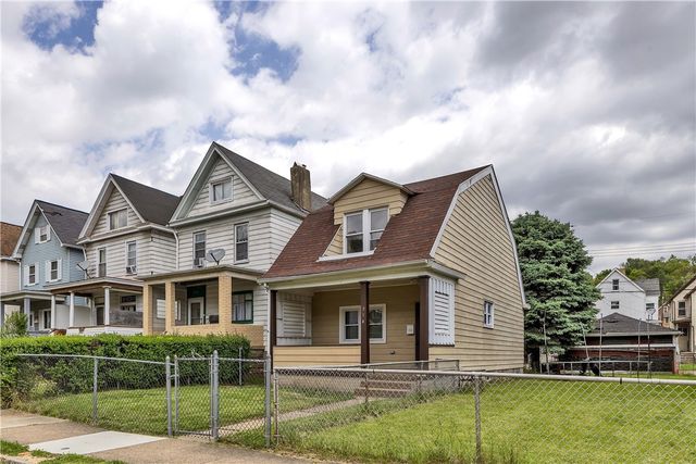 314 Grove St, Mckees Rocks, PA 15136