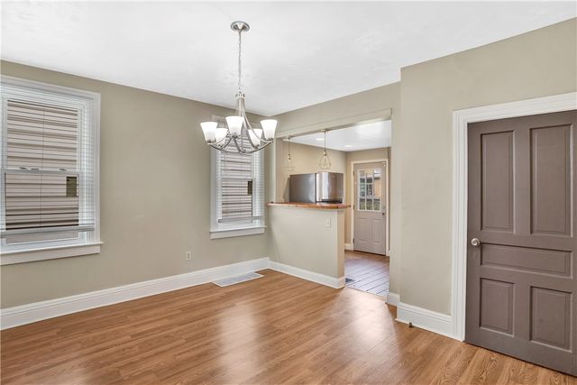 314 Grove St, Mckees Rocks, PA 15136