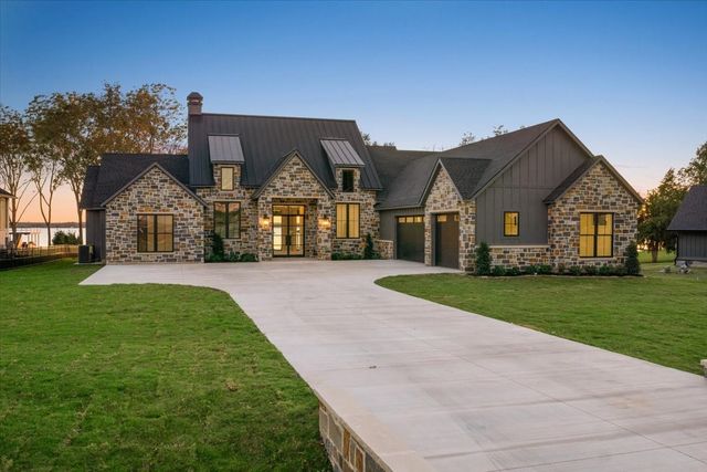 1194 The Shores Drive, Corsicana, TX 75109