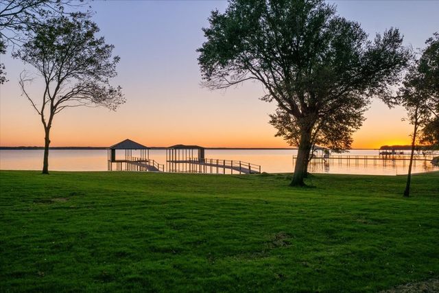 1194 The Shores Drive, Corsicana, TX 75109