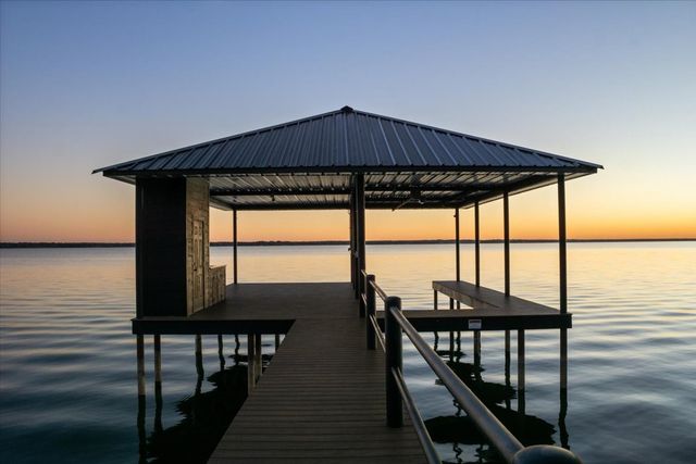 1194 The Shores Drive, Corsicana, TX 75109