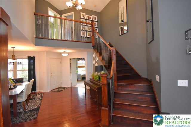 1220 Jane Lane, Pen Argyl Boro, PA 18072