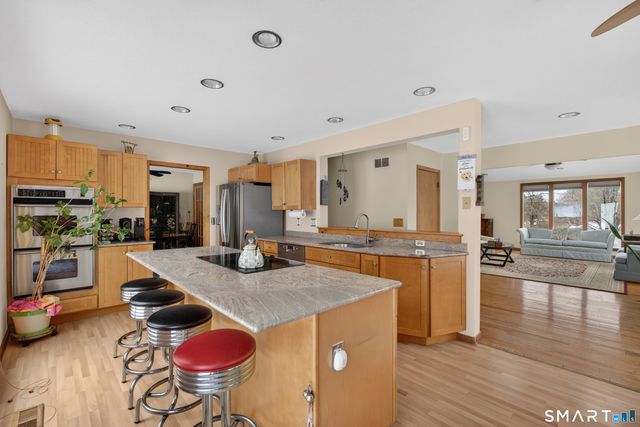 17 Esther Drive, Middlefield, CT 06455