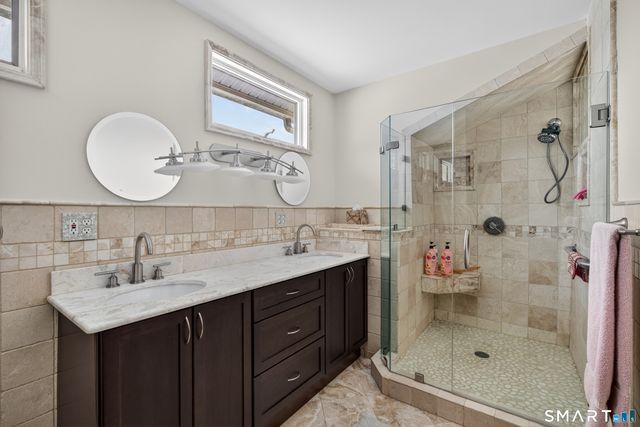 17 Esther Drive, Middlefield, CT 06455