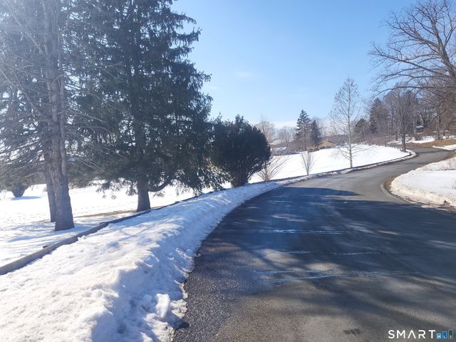 17 Esther Drive, Middlefield, CT 06455