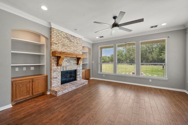 276 Jackson Circle, Kerens, TX 75144