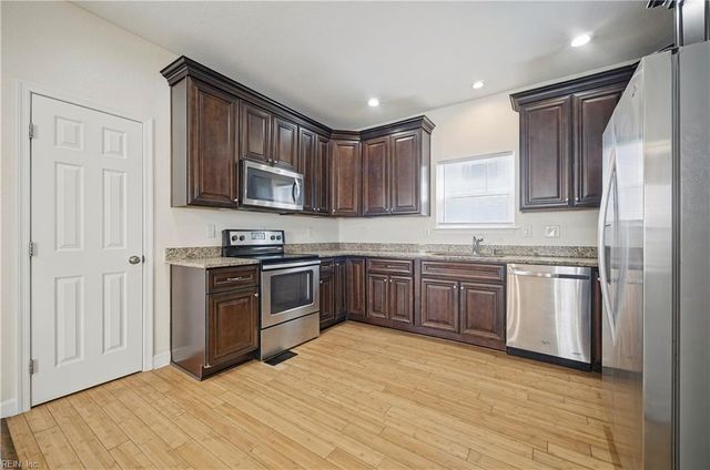 3751 High Street ST, Portsmouth, VA 23707