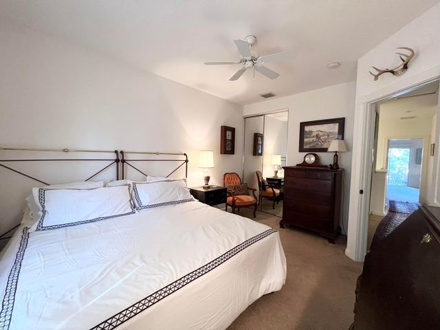 2913 E Community Drive, Jupiter, FL 33458