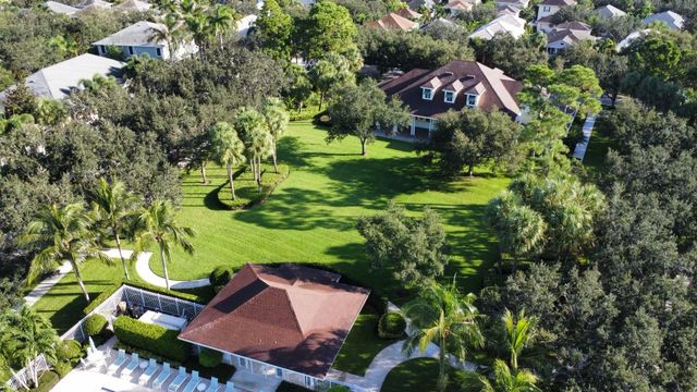 2913 E Community Drive, Jupiter, FL 33458