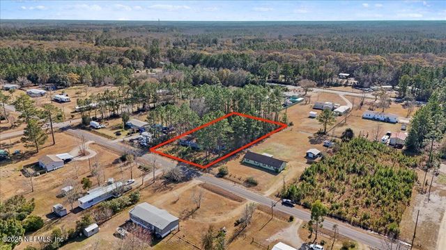 45185 GAIL Drive, Callahan, FL 32011