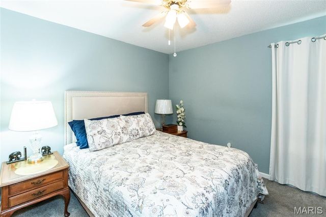 3402 Country Stone Manor Drive E, Valley Park, MO 63088