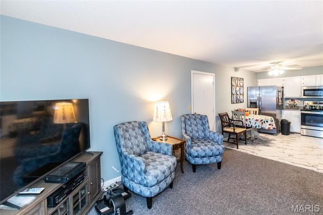 3402 Country Stone Manor Drive E, Valley Park, MO 63088