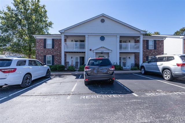 3402 Country Stone Manor Drive E, Valley Park, MO 63088