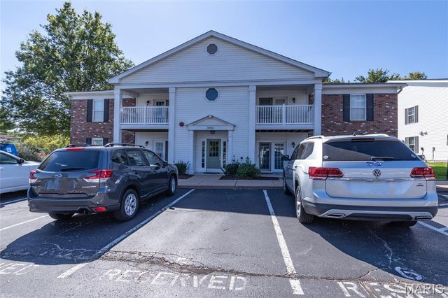 3402 Country Stone Manor Drive E, Valley Park, MO 63088