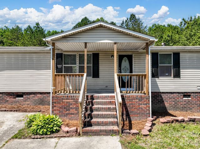 1315 Poplar Glen Drive, Kannapolis, NC 28083