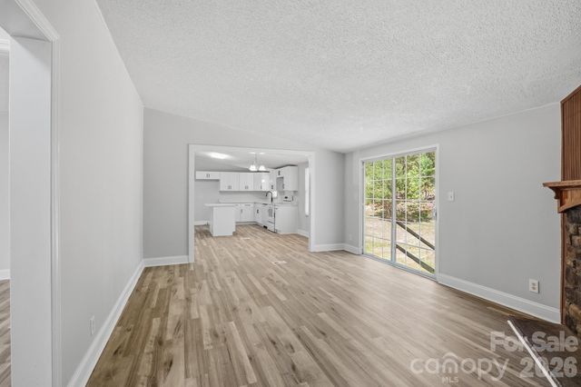 1315 Poplar Glen Drive, Kannapolis, NC 28083