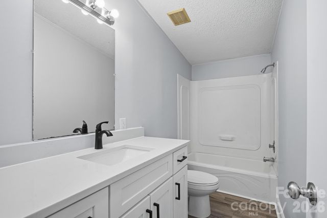 1315 Poplar Glen Drive, Kannapolis, NC 28083