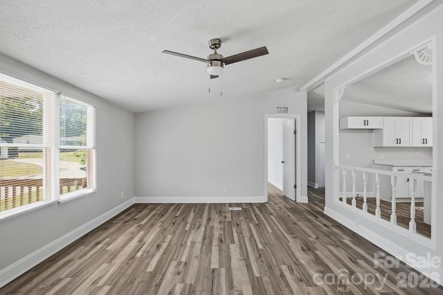 1315 Poplar Glen Drive, Kannapolis, NC 28083