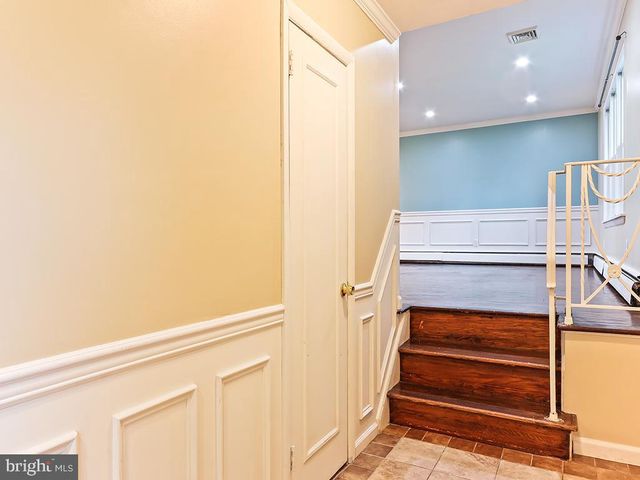 821 SWEETBRIAR DR, Warminster, PA 18974