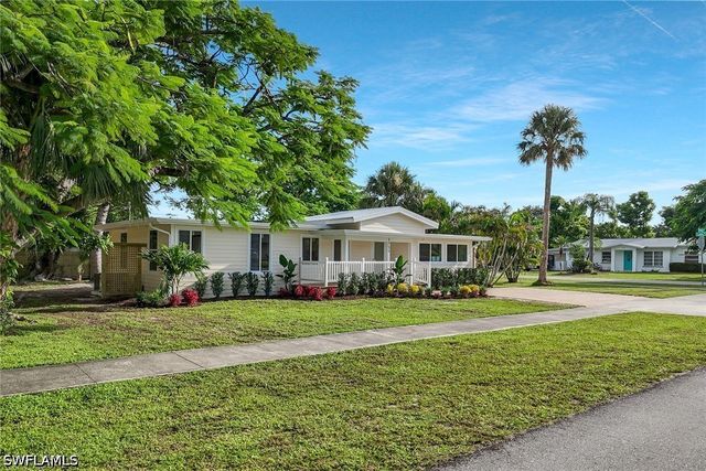 1755 Oakley AVE, Fort Myers, FL 33901
