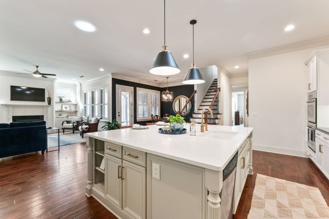 1690 Noah Ln, Gallatin, TN 37066