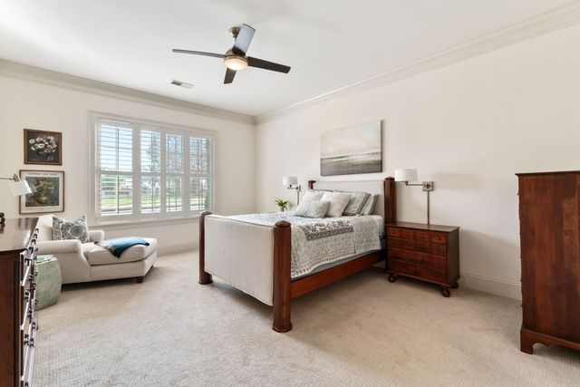 1690 Noah Ln, Gallatin, TN 37066