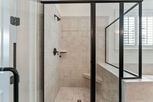 1690 Noah Ln, Gallatin, TN 37066