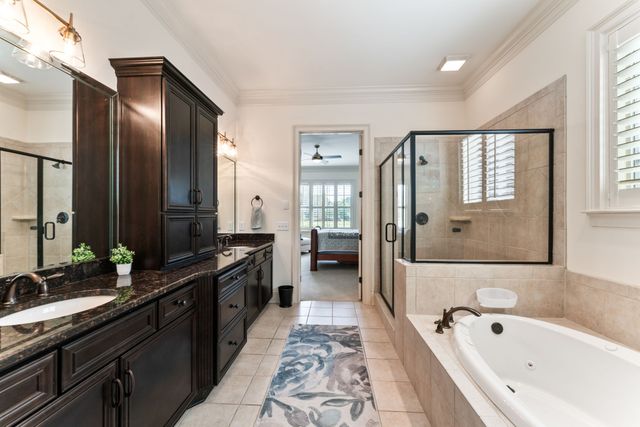 1690 Noah Ln, Gallatin, TN 37066