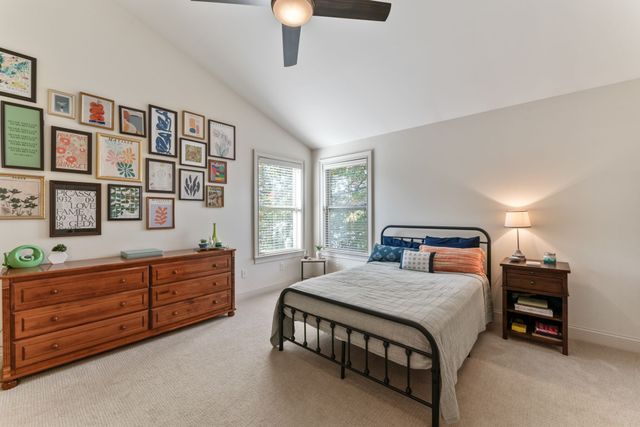 1690 Noah Ln, Gallatin, TN 37066