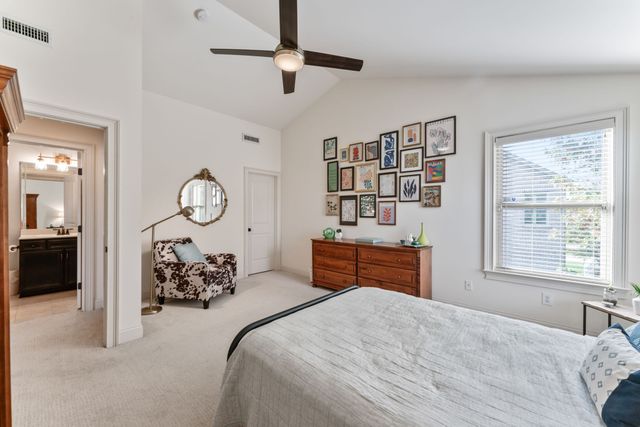 1690 Noah Ln, Gallatin, TN 37066