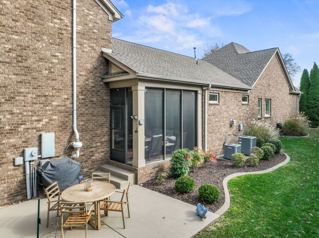 1690 Noah Ln, Gallatin, TN 37066