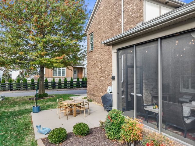 1690 Noah Ln, Gallatin, TN 37066