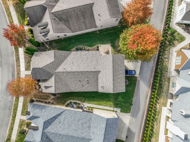 1690 Noah Ln, Gallatin, TN 37066