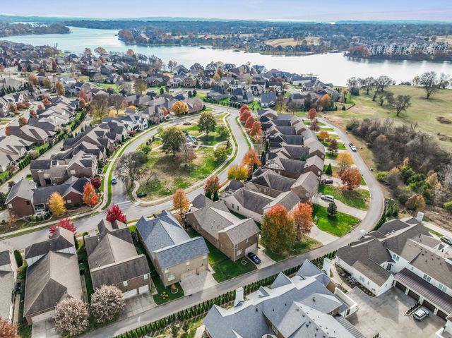 1690 Noah Ln, Gallatin, TN 37066