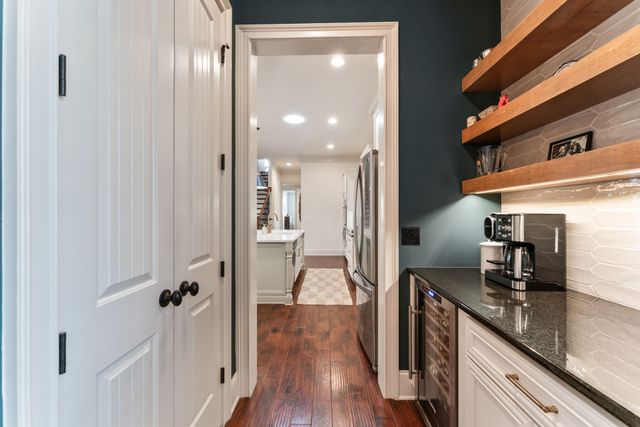 1690 Noah Ln, Gallatin, TN 37066